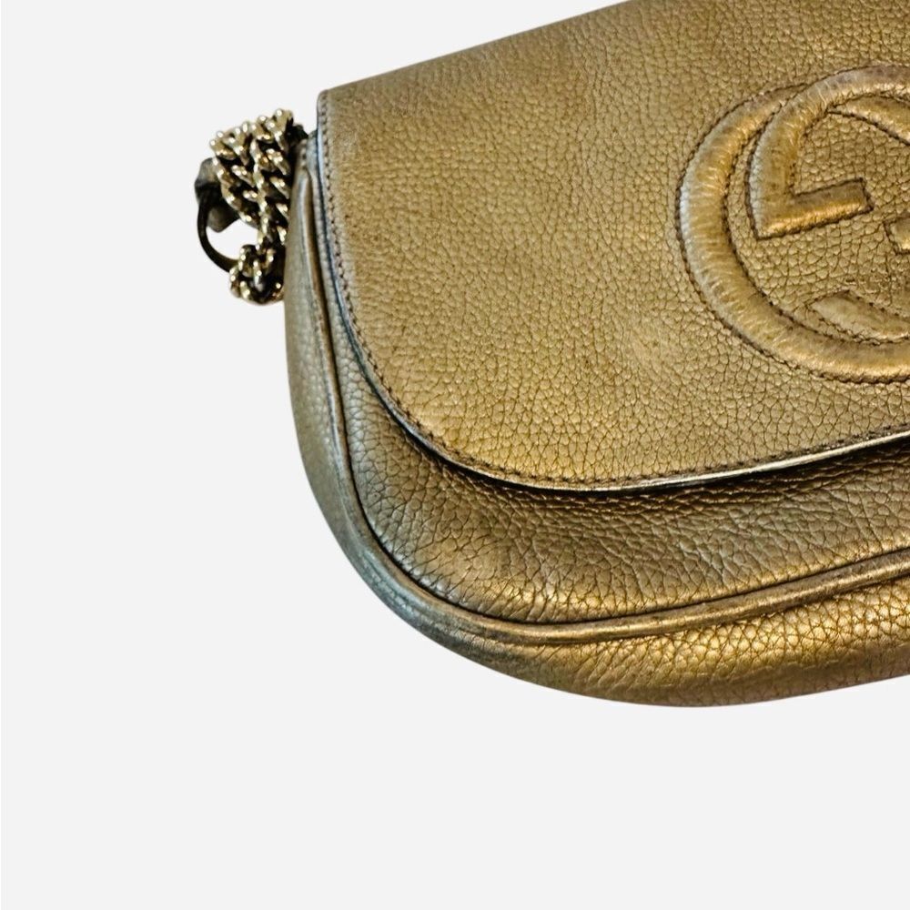 Gucci Gold SoHo Crossbody Bag with Chain Strap and Tassel - Picture 8 of 13